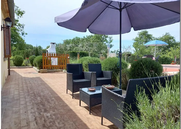 Сasa de vacaciones Villino - Ihre Entspannung Im Herzen Der Toskana- By Interhome *